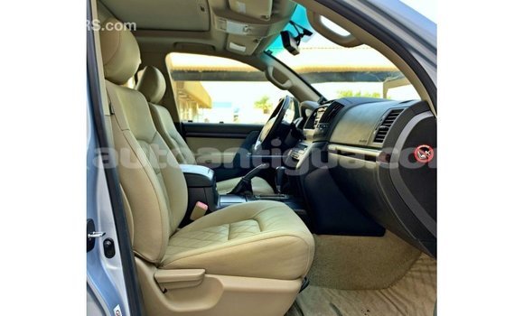 Buy Import Toyota Land Cruiser Blue Car in Import - Dubai in Antigua Buy Import Toyota Land Cruiser Blue Car in Import - Dubai in Antigua