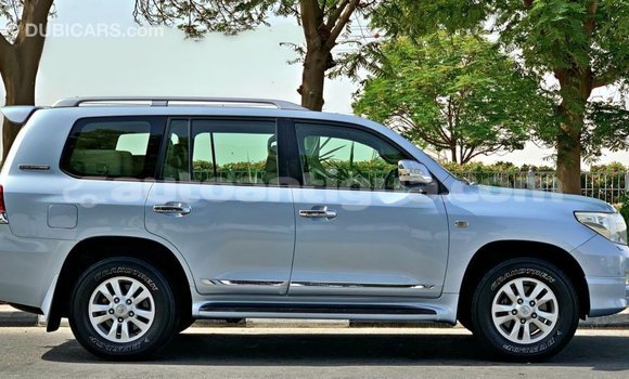 Buy Import Toyota Land Cruiser Blue Car in Import - Dubai in Antigua Buy Import Toyota Land Cruiser Blue Car in Import - Dubai in Antigua