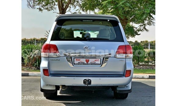 Buy Import Toyota Land Cruiser Blue Car in Import - Dubai in Antigua Buy Import Toyota Land Cruiser Blue Car in Import - Dubai in Antigua