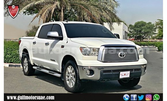 Buy Import Toyota Tundra White Car in Import - Dubai in Antigua