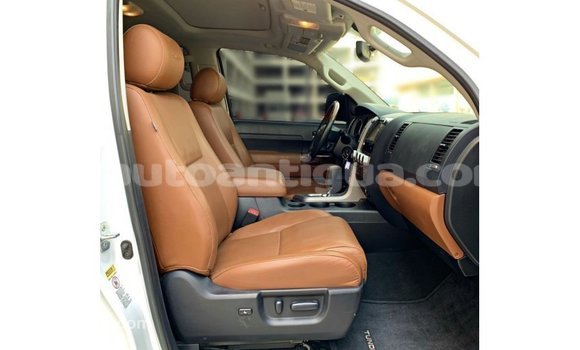 Buy Import Toyota Tundra White Car in Import - Dubai in Antigua Buy Import Toyota Tundra White Car in Import - Dubai in Antigua