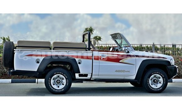 Buy Import Nissan Patrol White Car in Import - Dubai in Antigua Buy Import Nissan Patrol White Car in Import - Dubai in Antigua