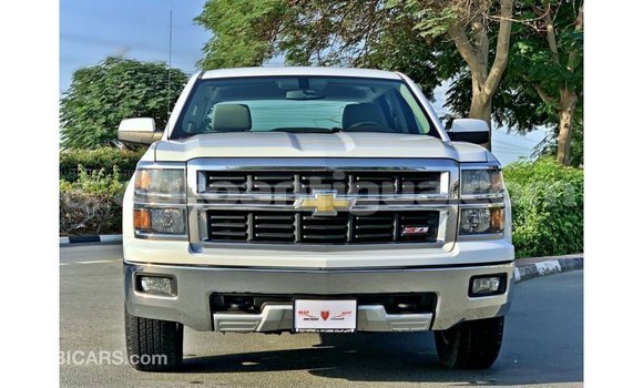 Buy Import Chevrolet Silverado White Car in Import - Dubai in Antigua Buy Import Chevrolet Silverado White Car in Import - Dubai in Antigua