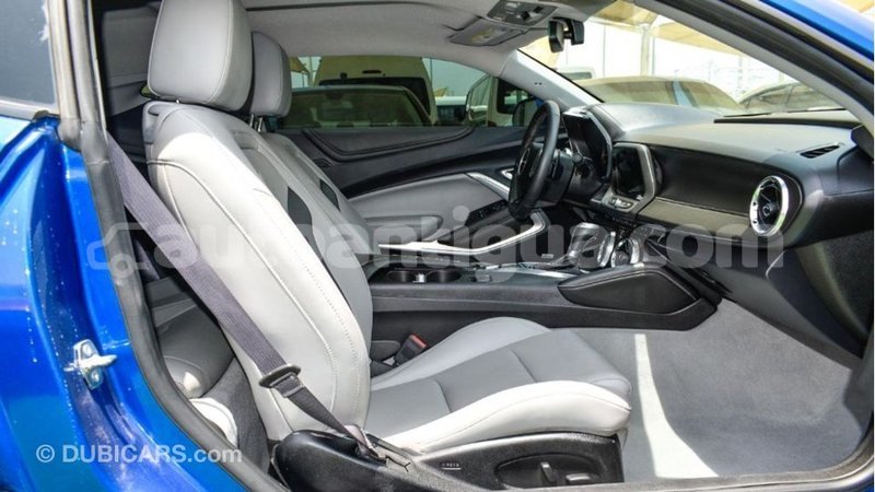 Big with watermark chevrolet camaro antigua import dubai 3214