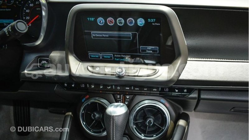 Big with watermark chevrolet camaro antigua import dubai 3214