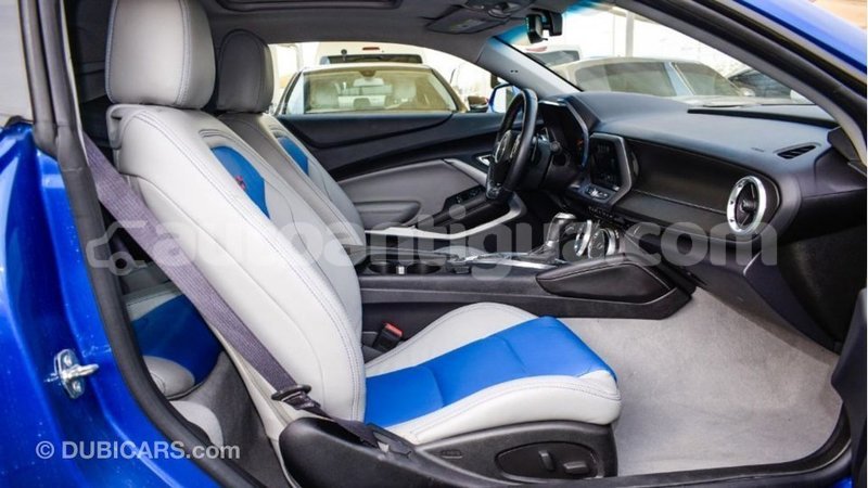 Big with watermark chevrolet camaro antigua import dubai 3215