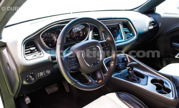Buy Import Dodge Challenger White Car in Import - Dubai in Antigua Buy Import Dodge Challenger White Car in Import - Dubai in Antigua