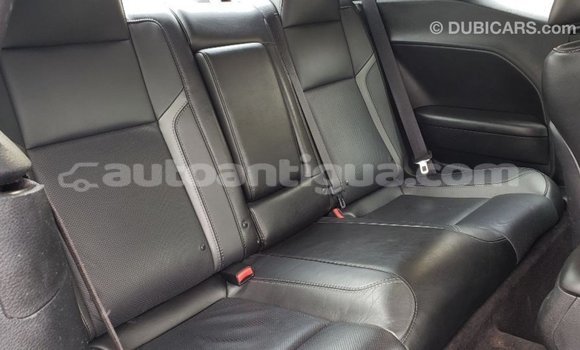 Buy Import Dodge Challenger White Car in Import - Dubai in Antigua Buy Import Dodge Challenger White Car in Import - Dubai in Antigua