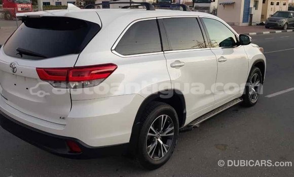 Buy Import Toyota Highlander White Car in Import - Dubai in Antigua Buy Import Toyota Highlander White Car in Import - Dubai in Antigua