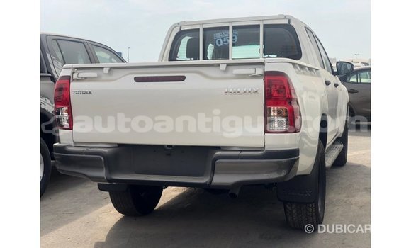 Buy Import Toyota Hilux White Car in Import - Dubai in Antigua Buy Import Toyota Hilux White Car in Import - Dubai in Antigua