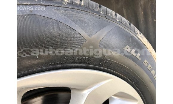 Buy Import Hyundai Tucson Red Car in Import - Dubai in Antigua Buy Import Hyundai Tucson Red Car in Import - Dubai in Antigua