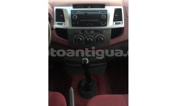 Buy Import Toyota Hilux White Car in Import - Dubai in Antigua Buy Import Toyota Hilux White Car in Import - Dubai in Antigua
