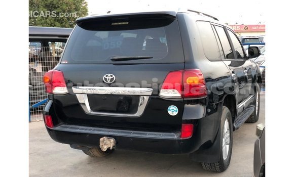 Buy Import Toyota Land Cruiser Black Car in Import - Dubai in Antigua Buy Import Toyota Land Cruiser Black Car in Import - Dubai in Antigua