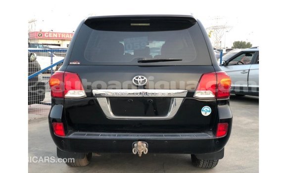 Buy Import Toyota Land Cruiser Black Car in Import - Dubai in Antigua Buy Import Toyota Land Cruiser Black Car in Import - Dubai in Antigua