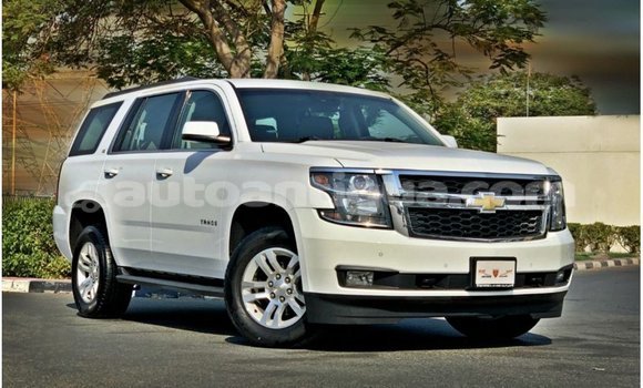 Buy Import Chevrolet Tahoe White Car in Import - Dubai in Antigua