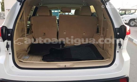 Buy Import Toyota Highlander White Car in Import - Dubai in Antigua Buy Import Toyota Highlander White Car in Import - Dubai in Antigua