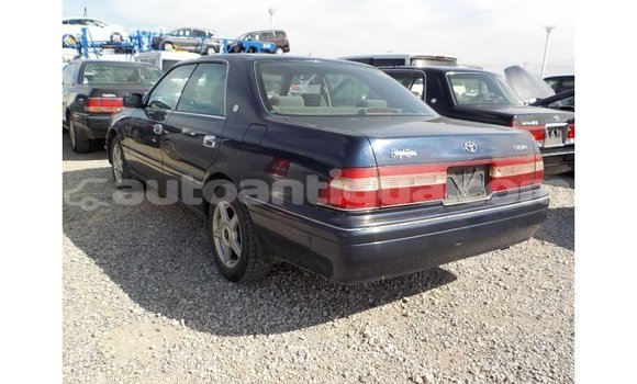 Buy Import Toyota Crown Blue Car in Import - Dubai in Antigua Buy Import Toyota Crown Blue Car in Import - Dubai in Antigua
