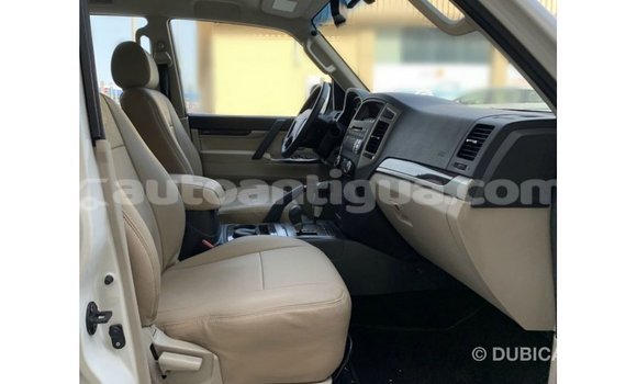 Buy Import Mitsubishi Pajero White Car in Import - Dubai in Antigua Buy Import Mitsubishi Pajero White Car in Import - Dubai in Antigua