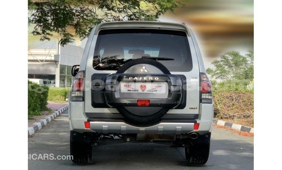 Buy Import Mitsubishi Pajero White Car in Import - Dubai in Antigua Buy Import Mitsubishi Pajero White Car in Import - Dubai in Antigua