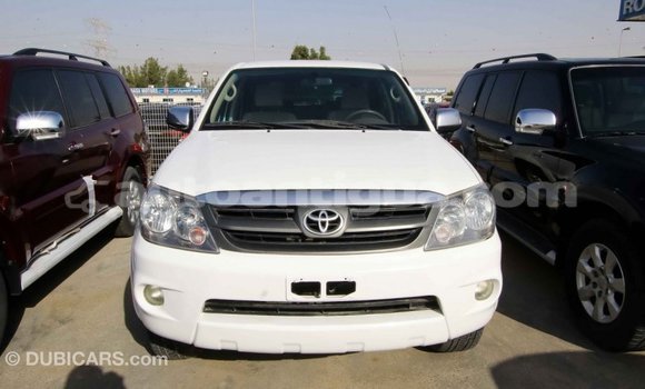 Buy Import Toyota Fortuner White Car in Import - Dubai in Antigua Buy Import Toyota Fortuner White Car in Import - Dubai in Antigua