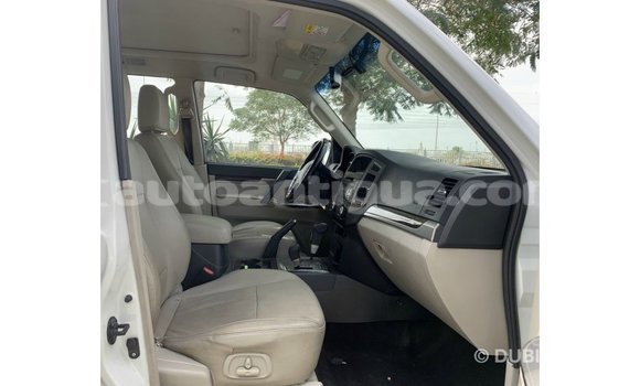 Buy Import Mitsubishi Pajero White Car in Import - Dubai in Antigua Buy Import Mitsubishi Pajero White Car in Import - Dubai in Antigua