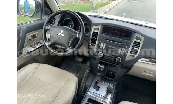 Buy Import Mitsubishi Pajero White Car in Import - Dubai in Antigua Buy Import Mitsubishi Pajero White Car in Import - Dubai in Antigua