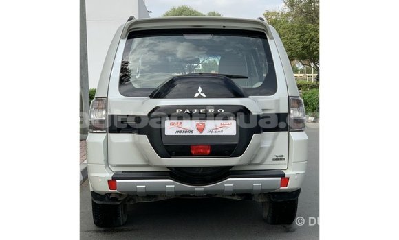 Buy Import Mitsubishi Pajero White Car in Import - Dubai in Antigua Buy Import Mitsubishi Pajero White Car in Import - Dubai in Antigua