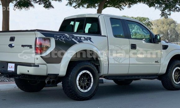 Buy Import Ford Club Wagon Beige Car in Import - Dubai in Antigua Buy Import Ford Club Wagon Beige Car in Import - Dubai in Antigua