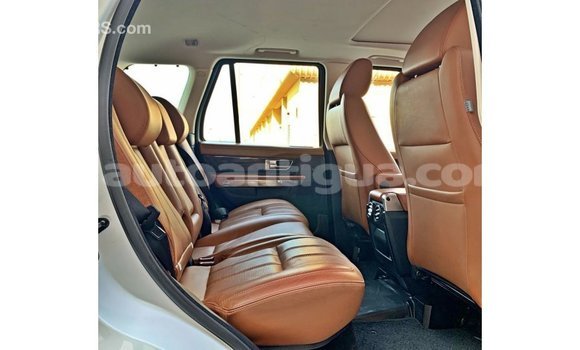 Buy Import Land Rover Range Rover White Car in Import - Dubai in Antigua Buy Import Land Rover Range Rover White Car in Import - Dubai in Antigua