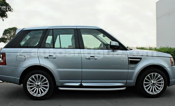 Buy Import Land Rover Range Rover Blue Car in Import - Dubai in Antigua Buy Import Land Rover Range Rover Blue Car in Import - Dubai in Antigua