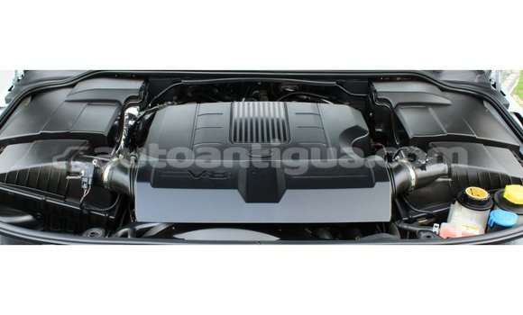 Buy Import Land Rover Range Rover Blue Car in Import - Dubai in Antigua Buy Import Land Rover Range Rover Blue Car in Import - Dubai in Antigua