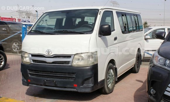 Buy Import Toyota Hiace White Car in Import - Dubai in Antigua Buy Import Toyota Hiace White Car in Import - Dubai in Antigua
