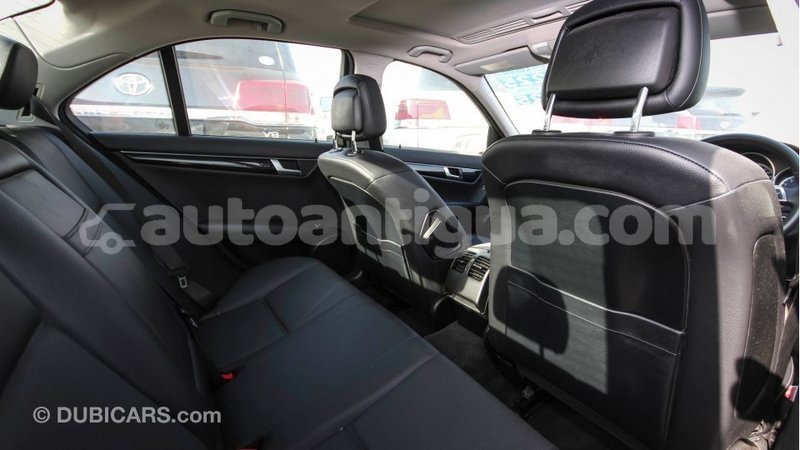 Big with watermark mercedes benz 200 antigua import dubai 3311