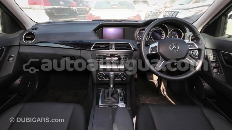 Big with watermark mercedes benz 200 antigua import dubai 3311