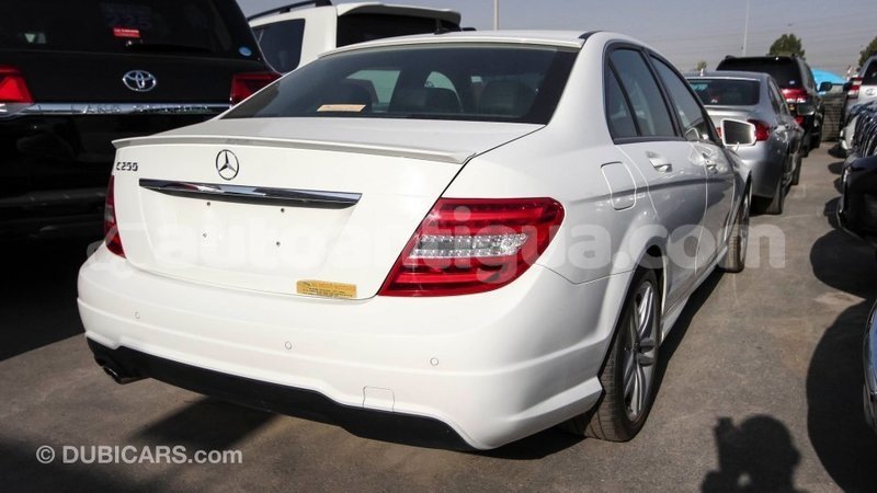 Big with watermark mercedes benz 200 antigua import dubai 3311