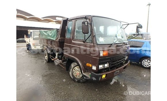 Buy Import Nissan Evalia Brown Truck in Import - Dubai in Antigua Buy Import Nissan Evalia Brown Truck in Import - Dubai in Antigua