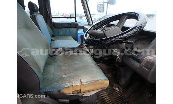 Buy Import Nissan Evalia Brown Truck in Import - Dubai in Antigua Buy Import Nissan Evalia Brown Truck in Import - Dubai in Antigua