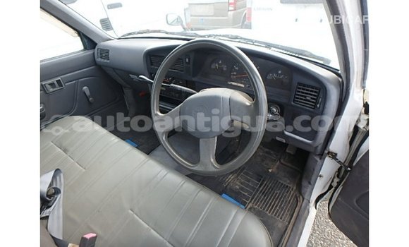 Buy Import Toyota Hilux White Car in Import - Dubai in Antigua Buy Import Toyota Hilux White Car in Import - Dubai in Antigua