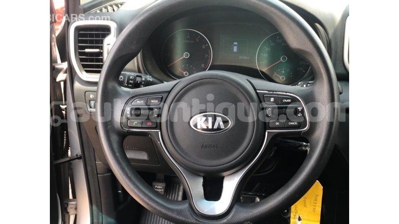 Big with watermark kia sportage antigua import dubai 3334