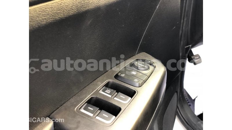 Big with watermark kia sportage antigua import dubai 3334