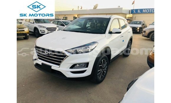 Buy Import Hyundai Tucson White Car in Import - Dubai in Antigua Buy Import Hyundai Tucson White Car in Import - Dubai in Antigua