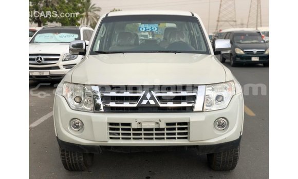 Buy Import Mitsubishi Pajero White Car in Import - Dubai in Antigua Buy Import Mitsubishi Pajero White Car in Import - Dubai in Antigua