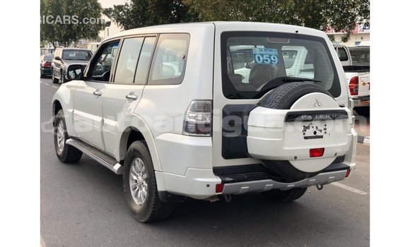 Buy Import Mitsubishi Pajero White Car in Import - Dubai in Antigua Buy Import Mitsubishi Pajero White Car in Import - Dubai in Antigua