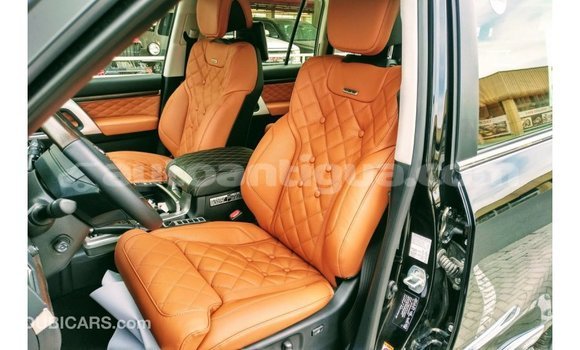 Buy Import Toyota Land Cruiser Black Car in Import - Dubai in Antigua Buy Import Toyota Land Cruiser Black Car in Import - Dubai in Antigua