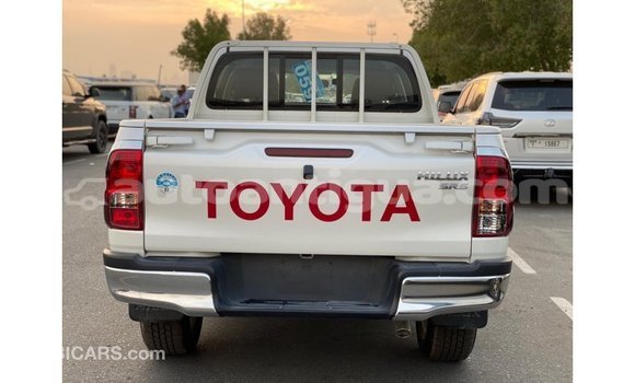 Buy Import Toyota Hilux White Car in Import - Dubai in Antigua Buy Import Toyota Hilux White Car in Import - Dubai in Antigua