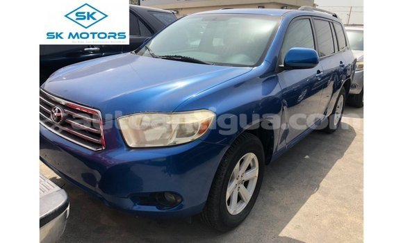 Buy Import Toyota Highlander Blue Car in Import - Dubai in Antigua