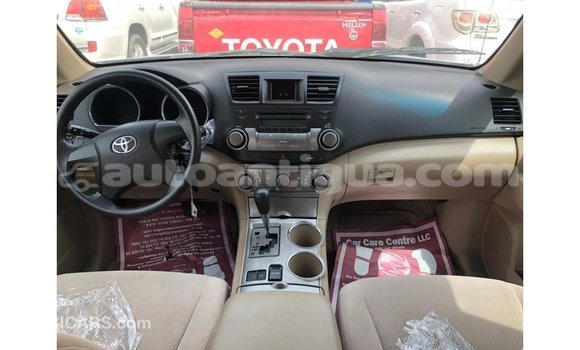 Buy Import Toyota Highlander Blue Car in Import - Dubai in Antigua Buy Import Toyota Highlander Blue Car in Import - Dubai in Antigua