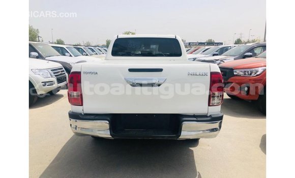 Buy Import Toyota Hilux White Car in Import - Dubai in Antigua Buy Import Toyota Hilux White Car in Import - Dubai in Antigua