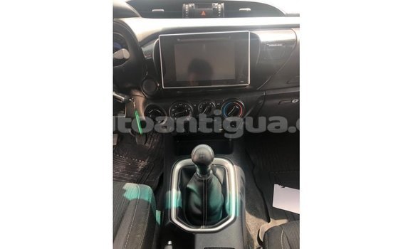 Buy Import Toyota Hilux White Car in Import - Dubai in Antigua Buy Import Toyota Hilux White Car in Import - Dubai in Antigua