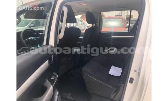 Buy Import Toyota Hilux White Car in Import - Dubai in Antigua Buy Import Toyota Hilux White Car in Import - Dubai in Antigua